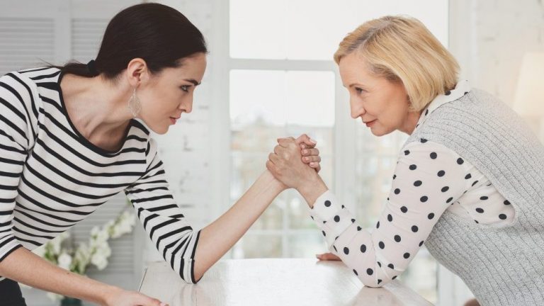 невістка-це