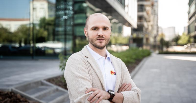 тарас-панасенко