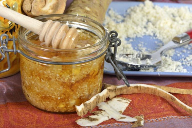 що-лікує-хрін-з-медом