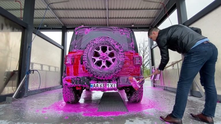 як-мити-машину-на-мийці-самообслуговування