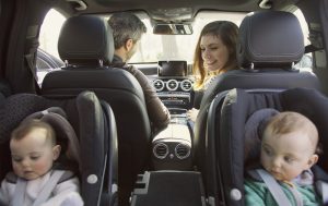 як-перевозити-немовля-в-авто