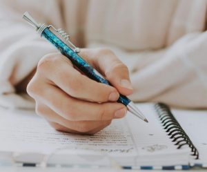 з-поміж-правопис