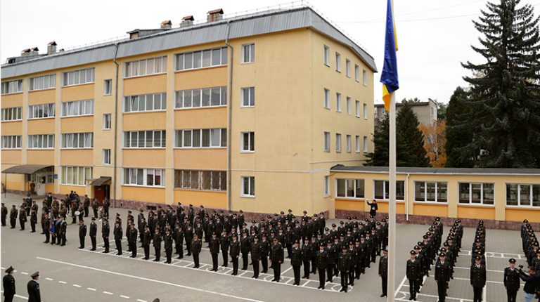 ліцей-імені-героїв-крут