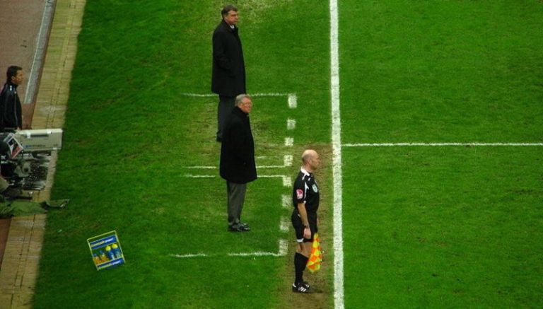 хто-контролює-правила-гри-з-футболу