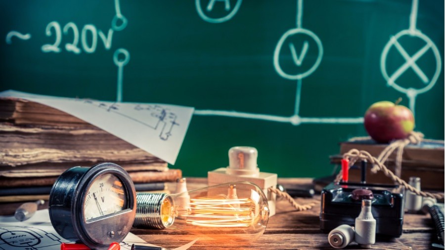 що-вивчає-фізика