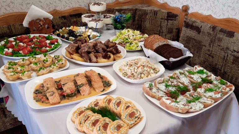 як-дешево-накрити-святковий-стіл