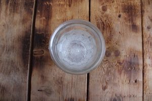 як-зробити-шипучку-з-соди-і-оцту