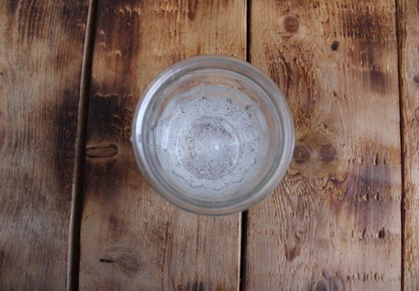 як-зробити-шипучку-з-соди-і-оцту