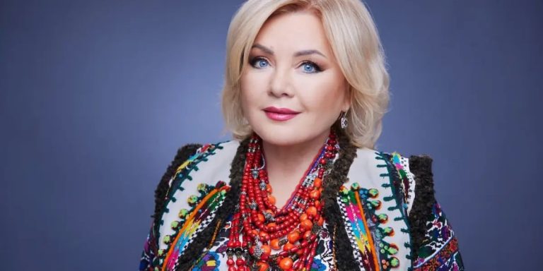скільки років оксані білозір