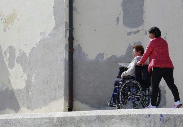 як зараховується стаж по догляду за інвалідом