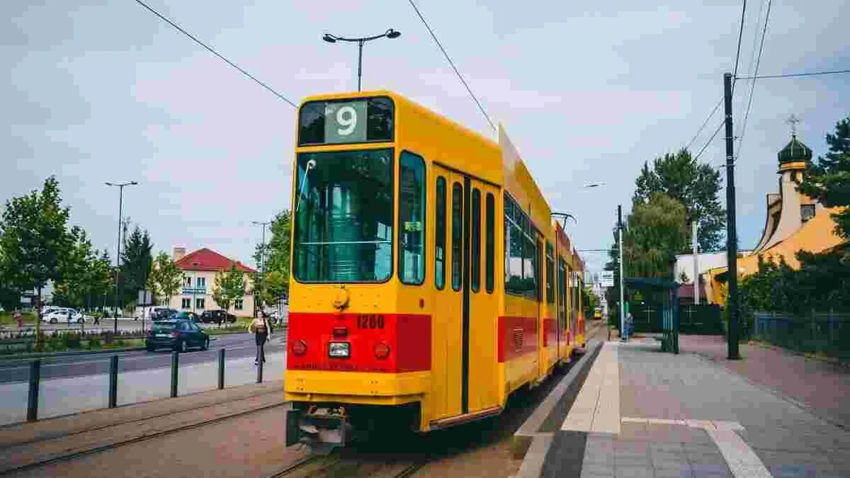 9 трамвай львів онлайн