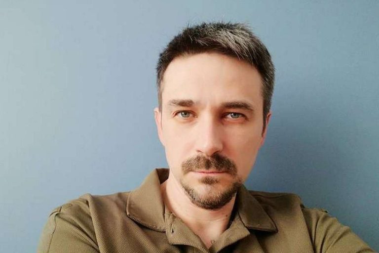 актори сватів, які померли