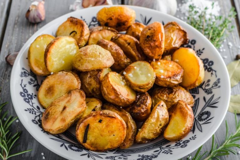 печена картопля
