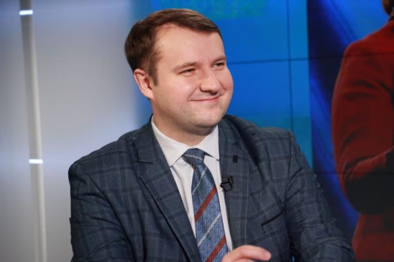 Петро Олещук