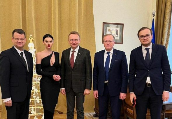 тишкун християна