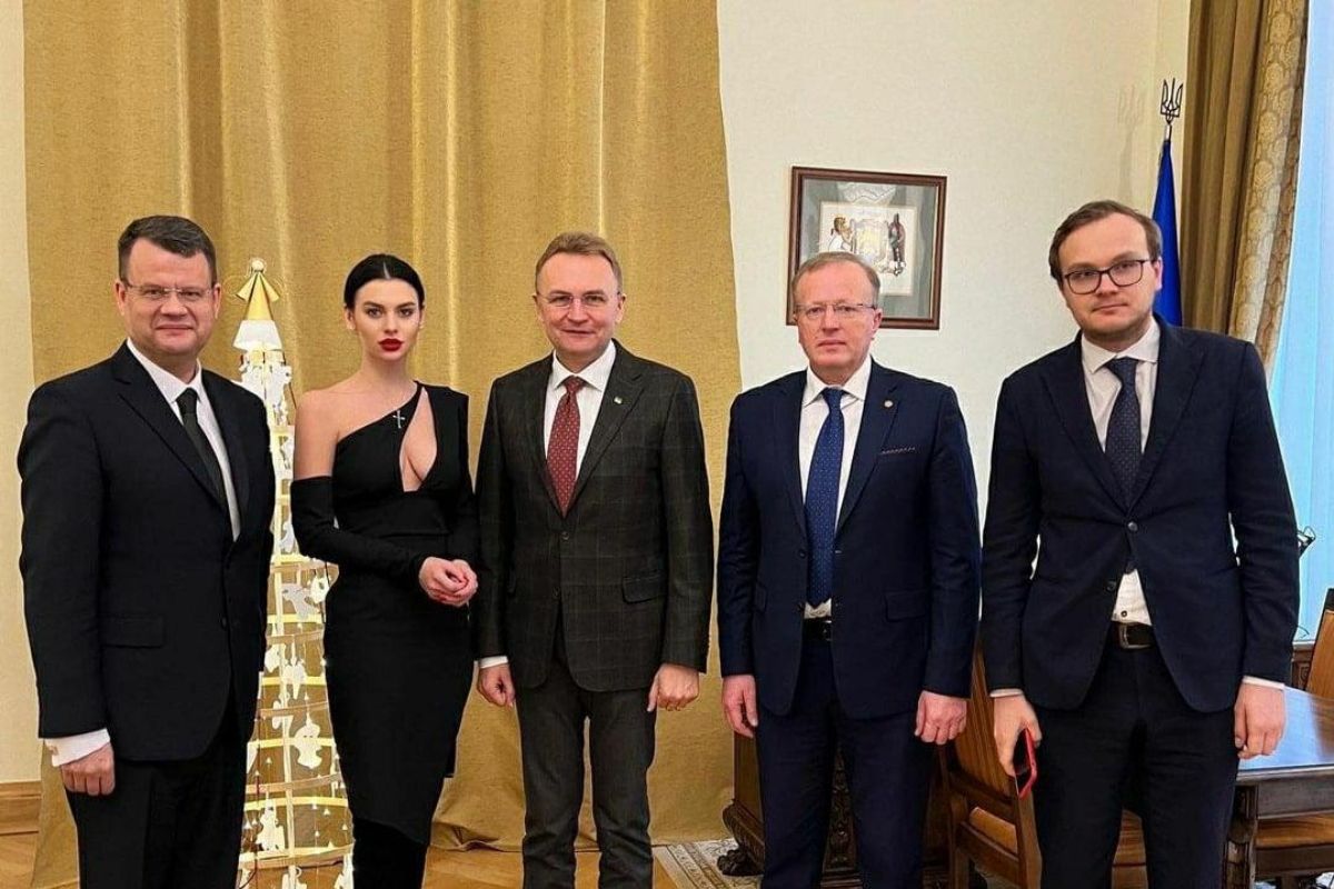 тишкун християна