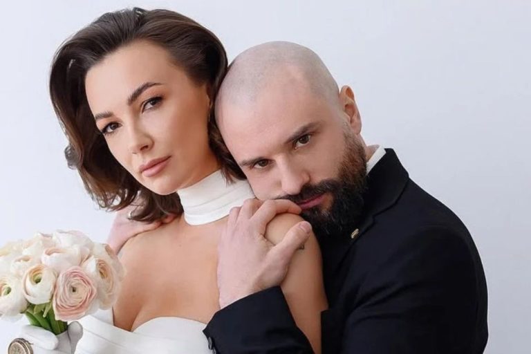 віктор рожевий дружина
