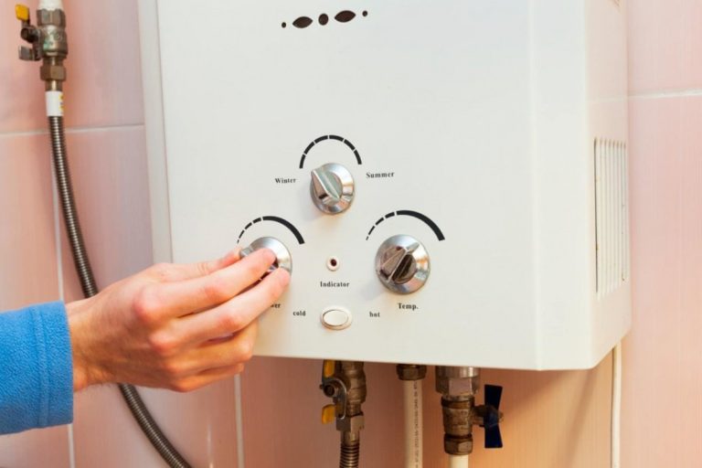 як запалити газову колонку