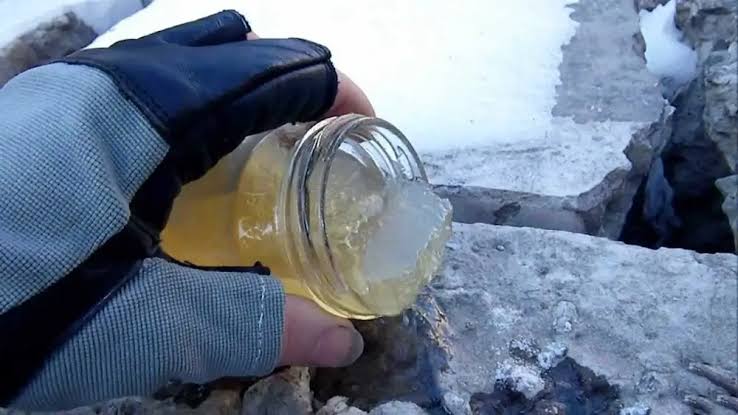 при якій температурі замерзає бензин