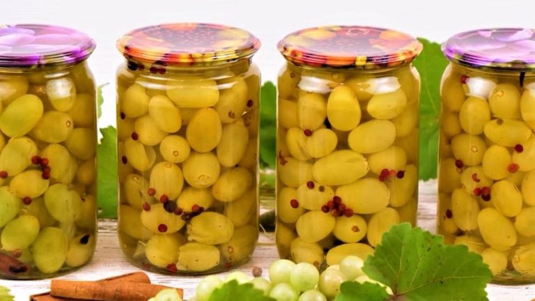 як закрити виноград на зиму