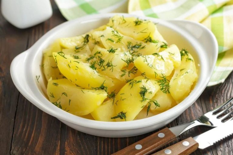скільки треба варити картоплю