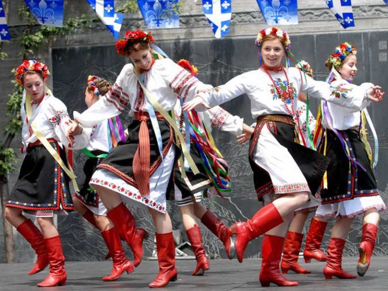 Радієві дівчата: ціна світла на циферблаті