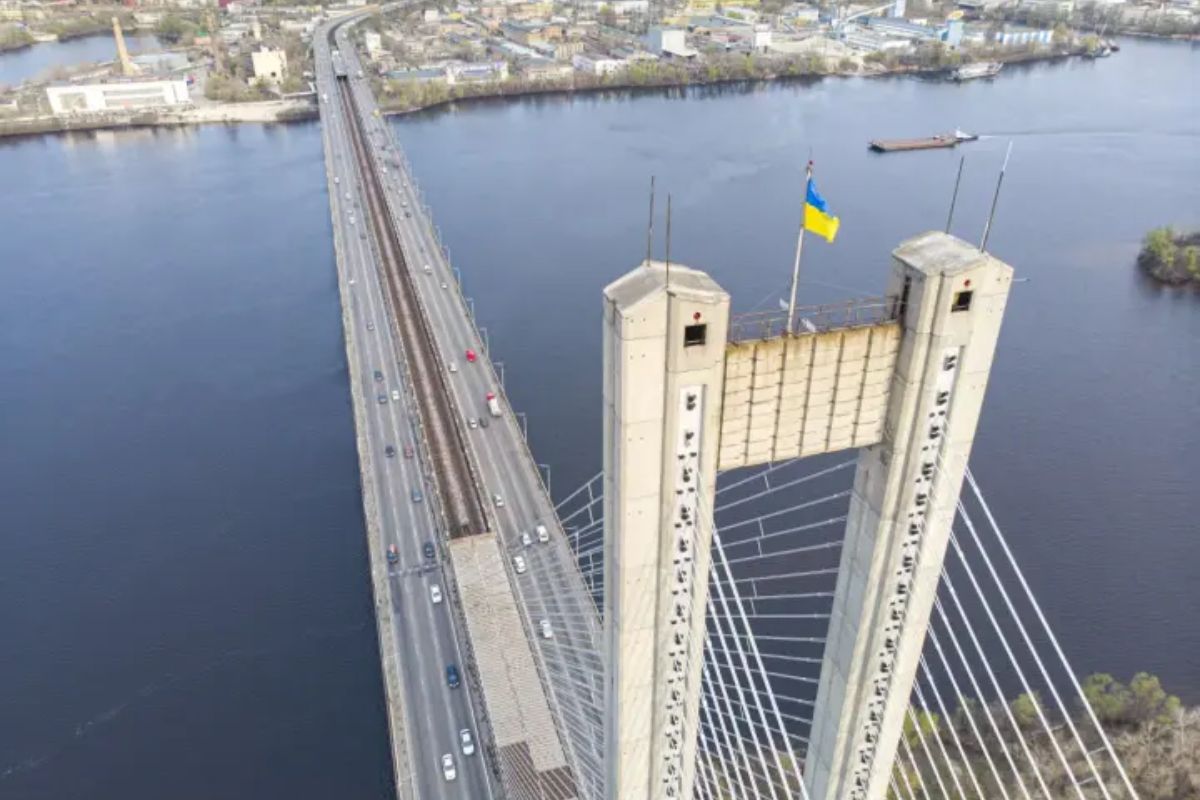 Південний міст у Києві відкрили - кому і як можна їхати