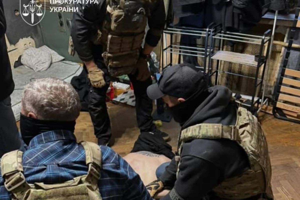 У Києві у спільній з ФБР операції затримали адміна Telegram-каналу - у чому підозрюють