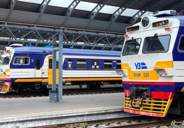 У Києві запускають додаткові рейси міської електрички через ремонт метро та мостів розклад
