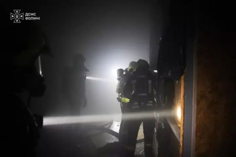 У Луцьку реактивний шахед рф вдарив по гуртівні є постраждалі, могли бути люди всередині